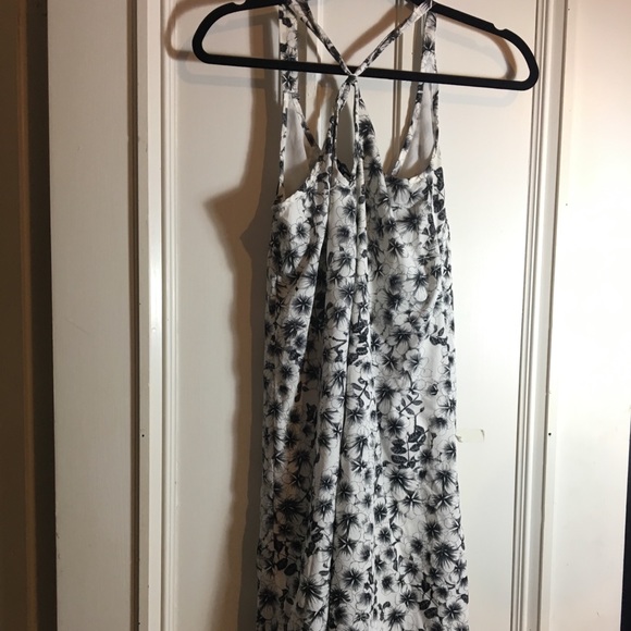 H&M Midi Length Black & White Floral Dress - Picture 2 of 4